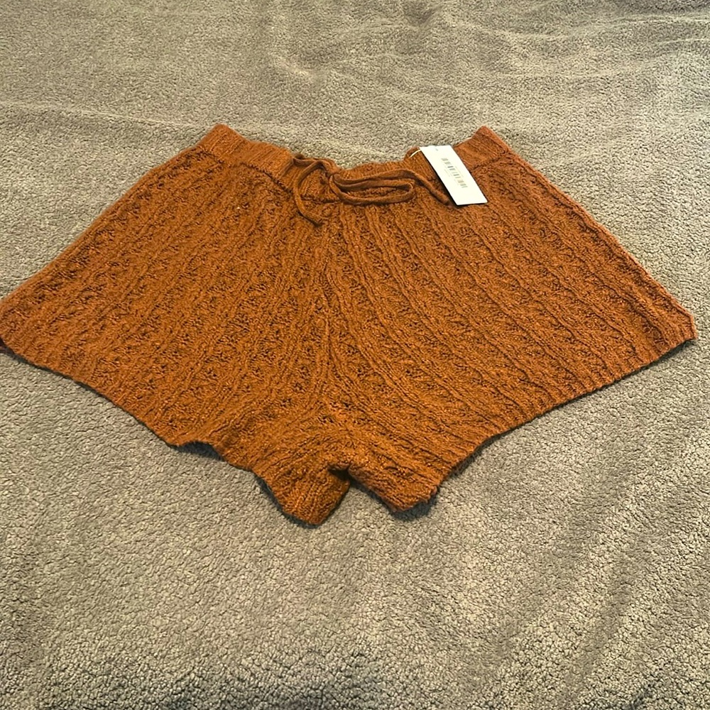 Adore Me knit  shorts. Size 1x. Brick color.NWT